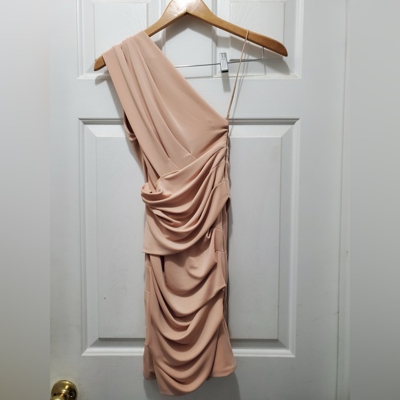 NWT Alice + Olivia TAYA ASYMMETRIC DRAPED MINI DRESS - Picture 2 of 4